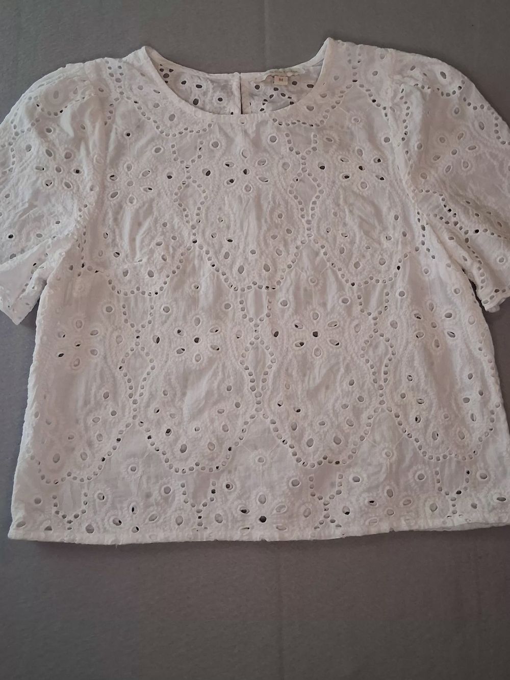 Jennifer & Grace White Eyelet Embroidered Cotton Blouse Top Sz M Boho Cotton - Picture 2 of 8